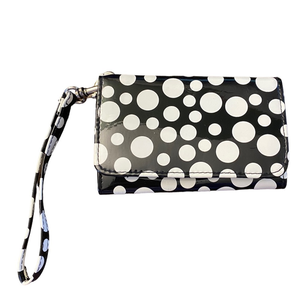 Polka-dot Wristlet